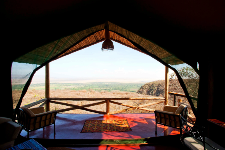 Kirurumu-Under-Canvas-Northern-Camp